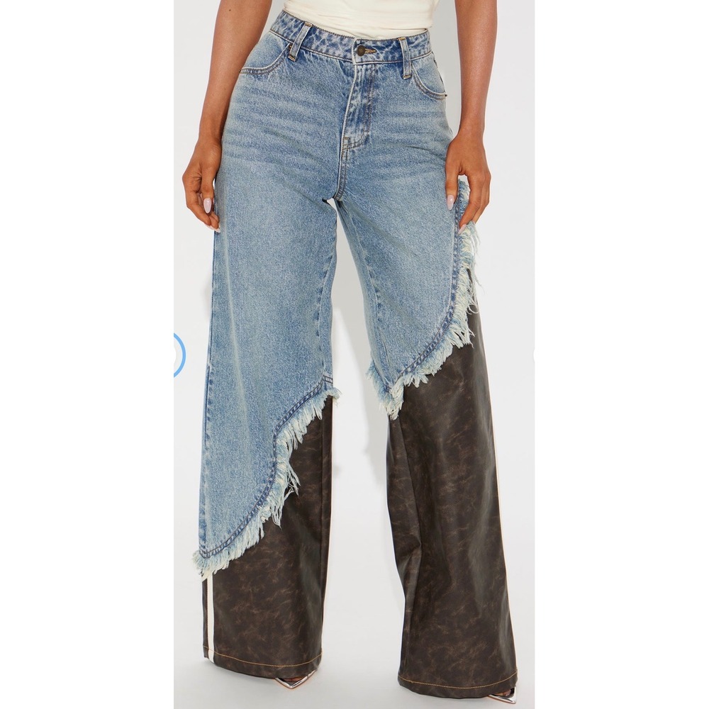 Fashion Nova Jayde Striped Wide Leg Jeans Light Wash Blue Brown Size 5 NWT